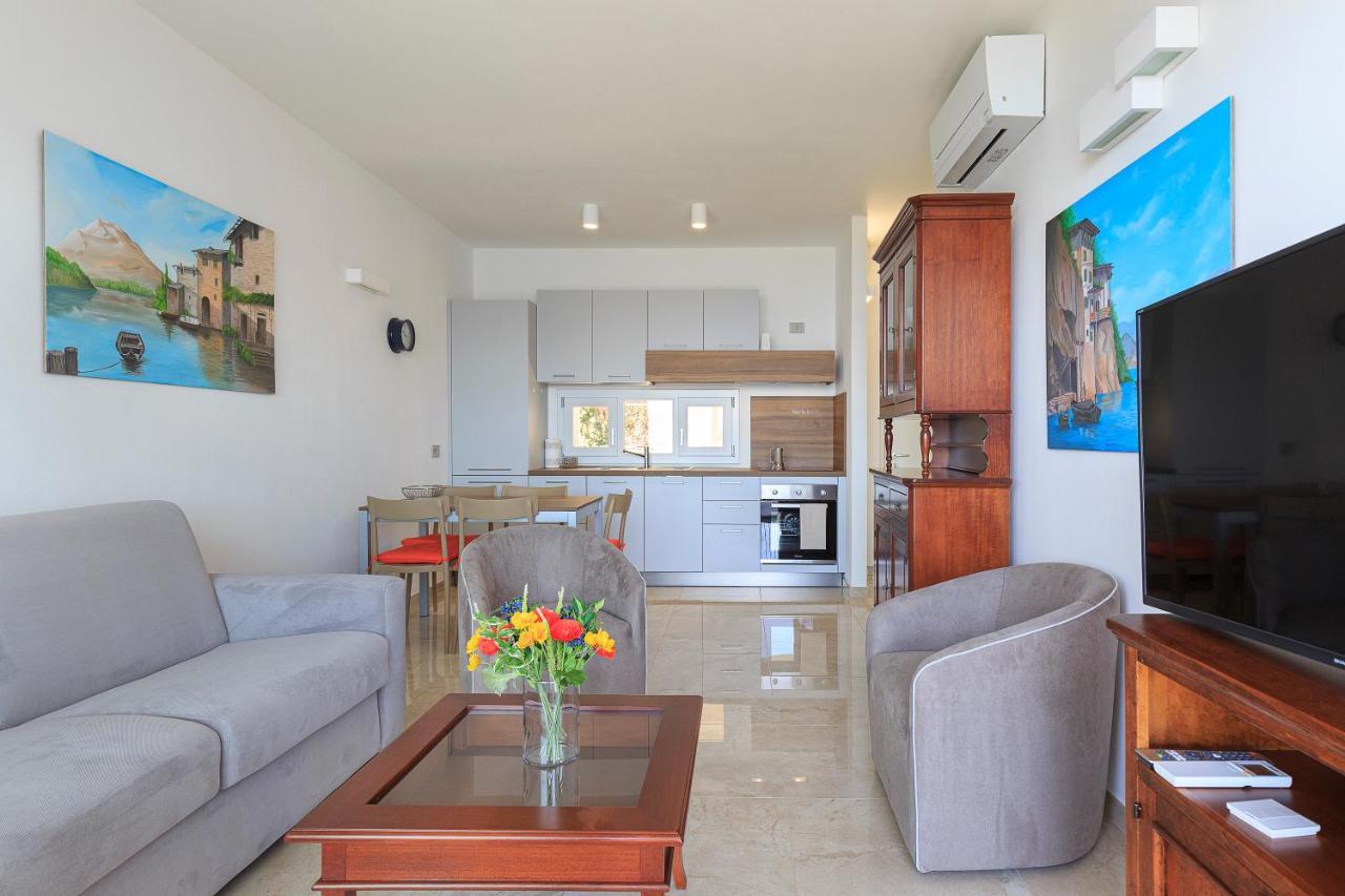 Appartamento Carolnoemi - Vista Lago - By Impero House Baveno Luaran gambar